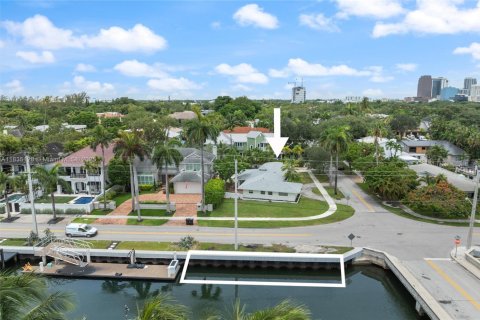 House in Fort Lauderdale, Florida 3 bedrooms, 181.9 sq.m. № 1821604 - photo 2