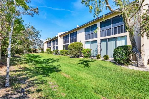 Condo in Sarasota, Florida, 2 bedrooms  № 1716680 - photo 27