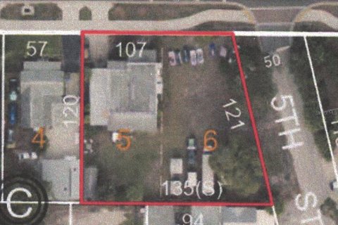 House in Largo, Florida 3 bedrooms, 130.43 sq.m. № 1716662 - photo 13