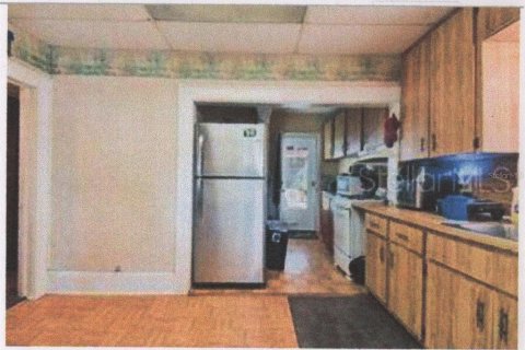 House in Largo, Florida 3 bedrooms, 130.43 sq.m. № 1716662 - photo 9