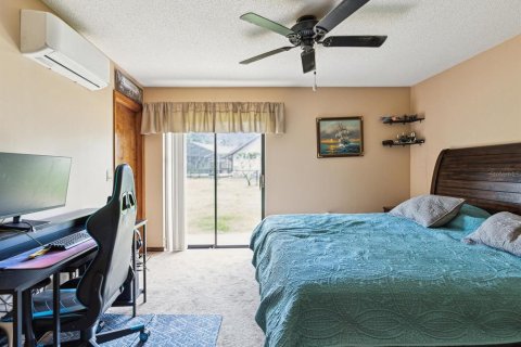 Casa en venta en Weeki Wachee, Florida, 3 dormitorios, 210.7 m2 № 1687518 - foto 22
