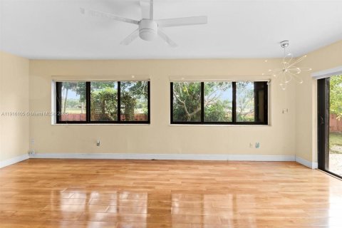 Купить виллу или дом в Майами, Флорида 3 спальни, 167.87м2, № 1974051 - фото 22