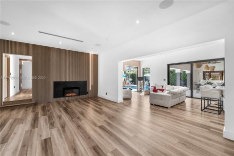 Купить виллу или дом в Корал-Гейблс, Флорида 3 спальни, 266.63м2, № 2036432 - фото 23