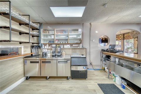 Immobilier commercial à vendre à Hialeah Gardens, Floride № 2004077 - photo 8