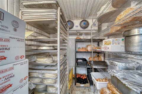 Immobilier commercial à vendre à Hialeah Gardens, Floride № 2004077 - photo 5