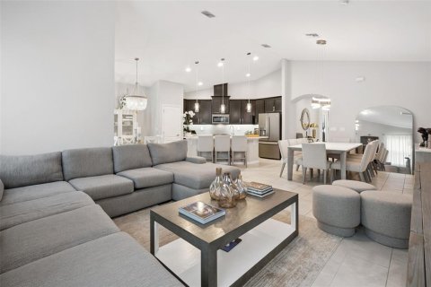Villa ou maison à vendre à Clermont, Floride: 3 chambres, 162.86 m2 № 2418716 - photo 10