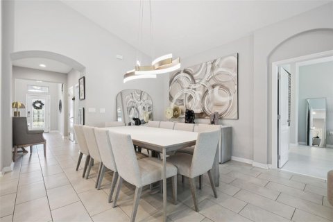 Villa ou maison à vendre à Clermont, Floride: 3 chambres, 162.86 m2 № 2418716 - photo 5