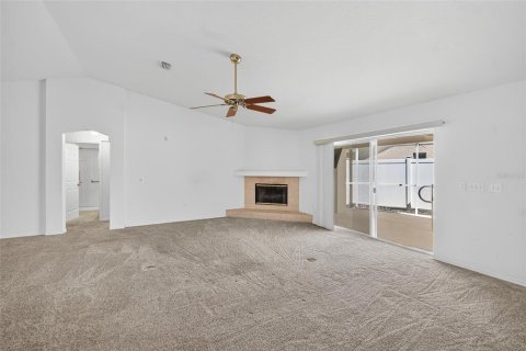 House in Tampa, Florida 3 bedrooms, 153.75 sq.m. № 1910712 - photo 7