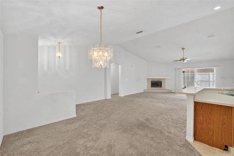 House in Tampa, Florida 3 bedrooms, 153.75 sq.m. № 1910712 - photo 14