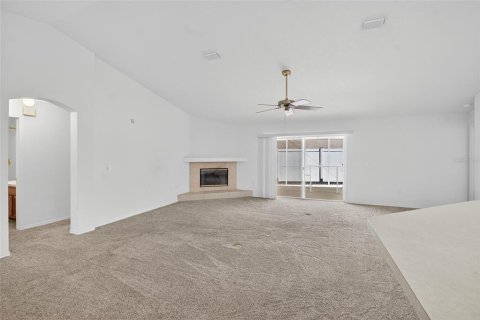 House in Tampa, Florida 3 bedrooms, 153.75 sq.m. № 1910712 - photo 8