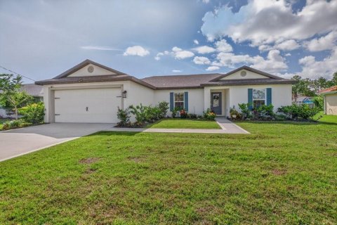 Casa en Palm Coast, Florida 3 dormitorios, 135.92 m2 № 2099697