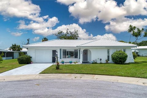 House in Bradenton, Florida 2 bedrooms, 114.83 sq.m. № 1873751 - photo 6