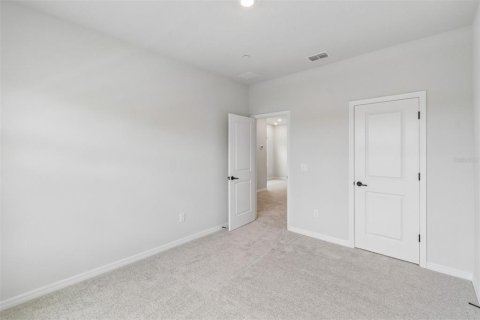 Townhouse in Orlando, Florida 3 bedrooms, 179.49 sq.m. № 2259327 - photo 16