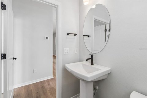Townhouse in Orlando, Florida 3 bedrooms, 179.49 sq.m. № 2259327 - photo 14