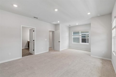 Townhouse in Orlando, Florida 3 bedrooms, 179.49 sq.m. № 2259327 - photo 25