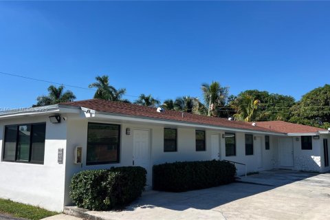 Villa ou maison à louer à North Miami, Floride: 1 chambre, 283.82 m2 № 1966439 - photo 12