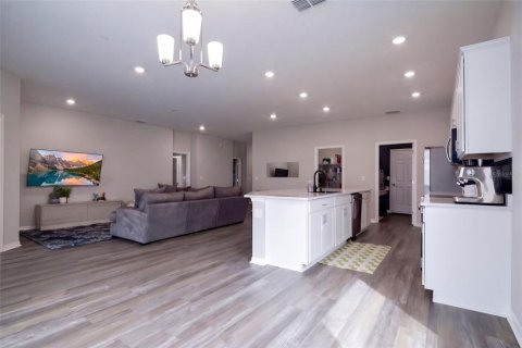 Villa ou maison à vendre à Davenport, Floride: 4 chambres, 188.5 m2 № 2413728 - photo 9