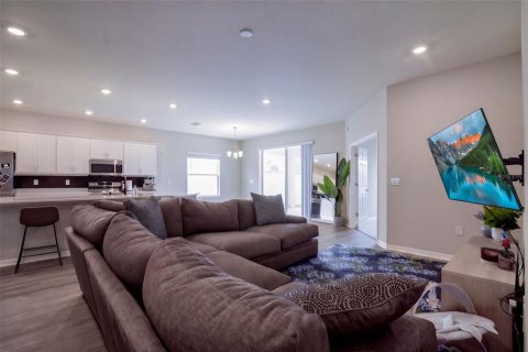 Villa ou maison à vendre à Davenport, Floride: 4 chambres, 188.5 m2 № 2413728 - photo 7