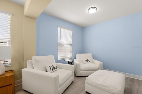 House in Mount Dora, Florida 6 bedrooms, 430.88 sq.m. № 2142545 - photo 24