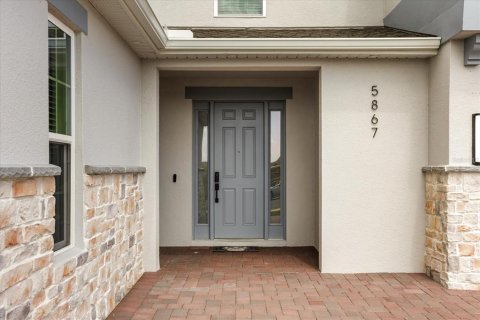 House in Mount Dora, Florida 6 bedrooms, 430.88 sq.m. № 2142545 - photo 3