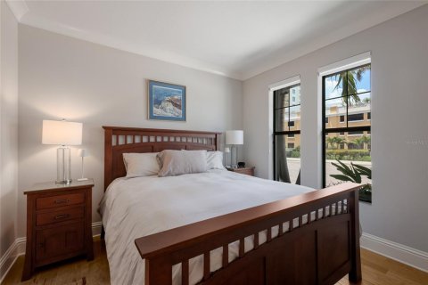 Casa en venta en Sarasota, Florida, 3 dormitorios, 212.84 m2 № 2386058 - foto 11