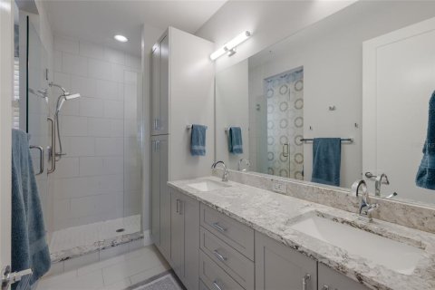 Casa en venta en Sarasota, Florida, 3 dormitorios, 212.84 m2 № 2386058 - foto 9
