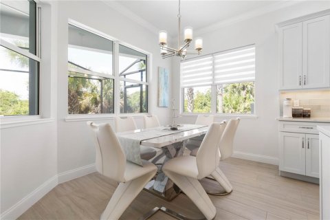 Villa ou maison à vendre à Palm Coast, Floride: 5 chambres, 332.87 m2 № 2345377 - photo 20