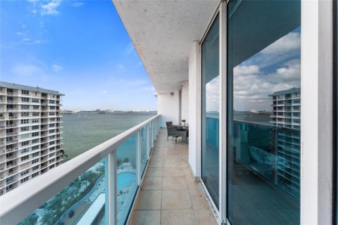 Condominio en venta en North Bay Village, Florida, 2 dormitorios, 113.43 m2 № 1656250 - foto 20