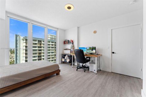 Condominio en venta en North Bay Village, Florida, 2 dormitorios, 113.43 m2 № 1656250 - foto 17