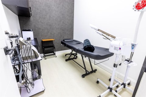 Immobilier commercial à Miami, Floride № 2039347