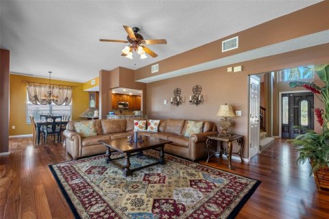 Casa en venta en Palm Harbor, Florida, 4 dormitorios, 311.41 m2 № 2121339 - foto 7