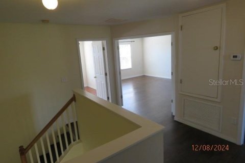 House in Zephyrhills, Florida 4 bedrooms, 219.62 sq.m. № 1561444 - photo 24