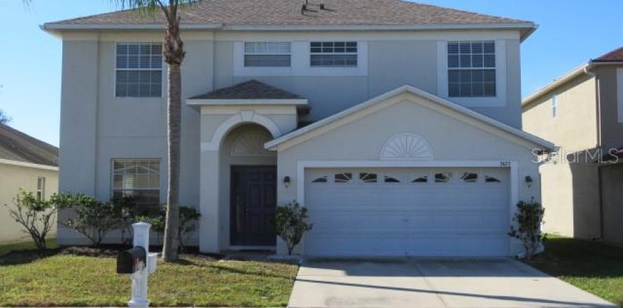 House in Zephyrhills, Florida 4 bedrooms, 219.62 sq.m. № 1561444