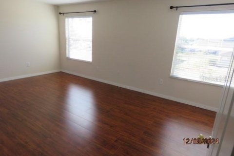 House in Zephyrhills, Florida 4 bedrooms, 219.62 sq.m. № 1561444 - photo 26