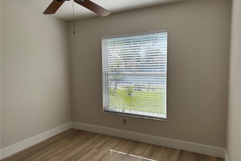 Villa ou maison à louer à Bradenton, Floride: 3 chambres, 129.78 m2 № 2105198 - photo 30