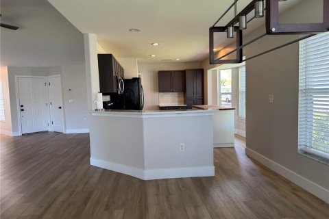 Villa ou maison à louer à Bradenton, Floride: 3 chambres, 129.78 m2 № 2105198 - photo 17