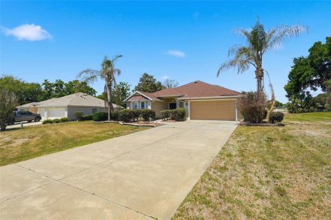 Casa en venta en Lady Lake, Florida, 3 dormitorios, 181.53 m2 № 2205691 - foto 4