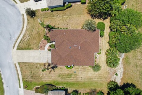 Casa en venta en Lady Lake, Florida, 3 dormitorios, 181.53 m2 № 2205691 - foto 6