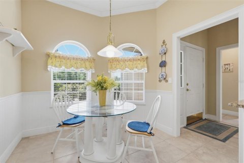 Casa en venta en Lady Lake, Florida, 3 dormitorios, 181.53 m2 № 2205691 - foto 17