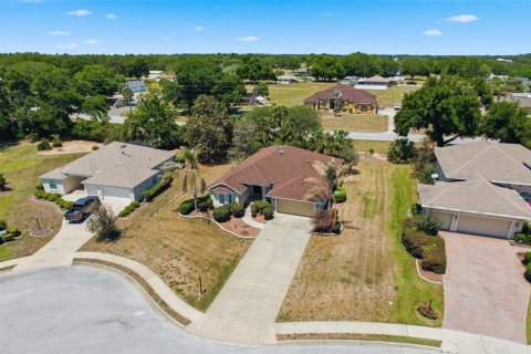 Casa en venta en Lady Lake, Florida, 3 dormitorios, 181.53 m2 № 2205691 - foto 5