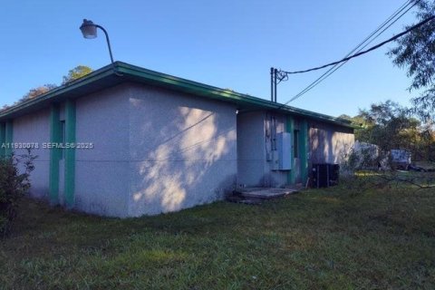 Купить виллу или дом в Джэксонвилл, Флорида № 1991979 - фото 14