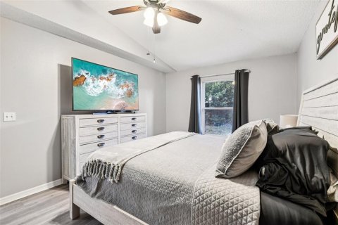 House in Orlando, Florida 3 bedrooms, 117.8 sq.m. № 1778333 - photo 18