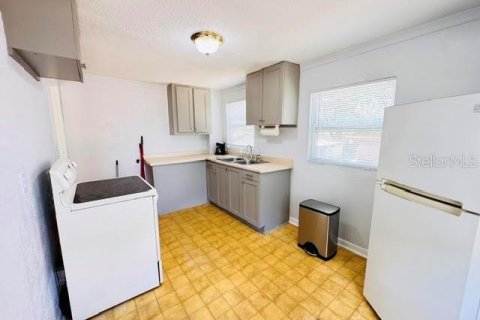 Apartment in Orlando, Florida 2 bedrooms, 74.32 sq.m. № 2217021 - photo 14