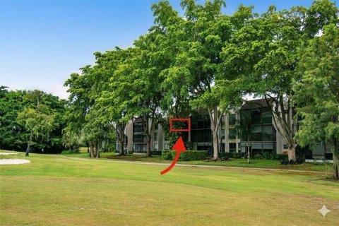 Condominio en venta en Tamarac, Florida, 2 dormitorios, 96.62 m2 № 2189147 - foto 4