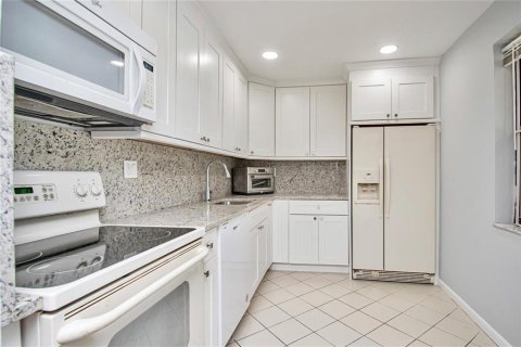 Condominio en venta en Tamarac, Florida, 2 dormitorios, 96.62 m2 № 2189147 - foto 7