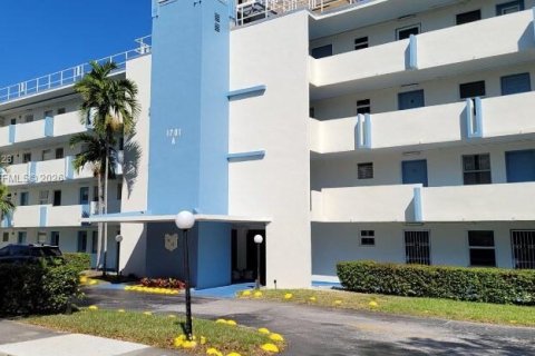 Condo à Miami, Floride, 1 chambre  № 2170750