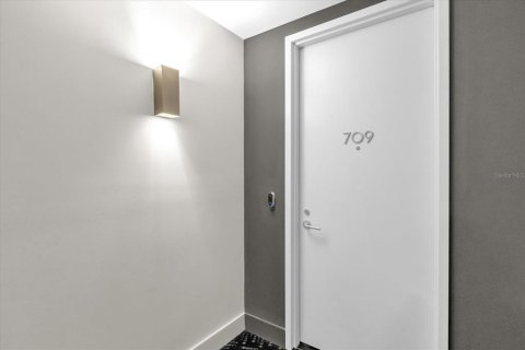 Condo in Orlando, Florida, 2 bedrooms  № 2234985 - photo 3