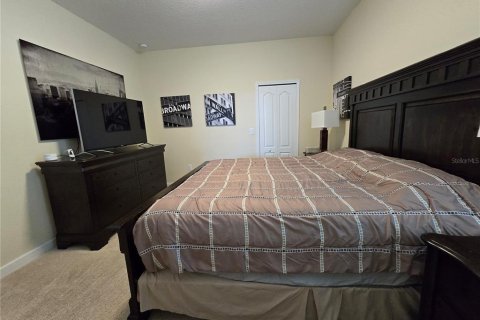 House in Davenport, Florida 5 bedrooms, 264.03 sq.m. № 1564844 - photo 18