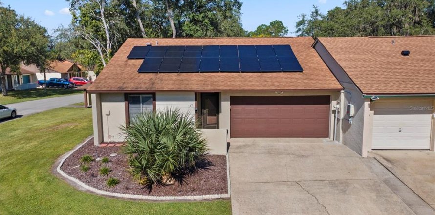 Touwnhouse à Sanford, Floride 2 chambres, 103.68 m2 № 2399225