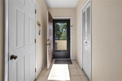 Touwnhouse à vendre à Sanford, Floride: 2 chambres, 103.68 m2 № 2399225 - photo 4